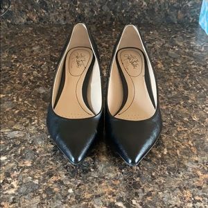 Life Stride Pumps